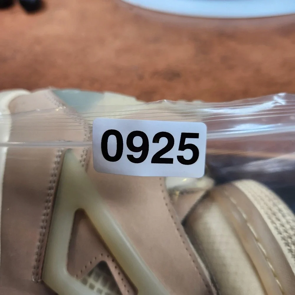 Nike Air Jordan 4 x Off-White‎ Sail CV9388-100 Women's 12.5 / Men's 11 Authentic